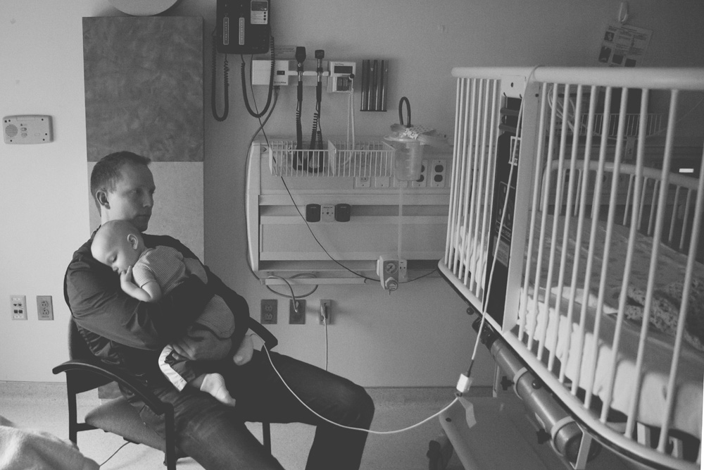 documentary family photography - in the hospital